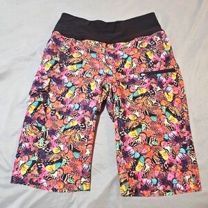 Shredly Limitless 14" - Stretch Waistband High-Rise Short : Flutter, size 10